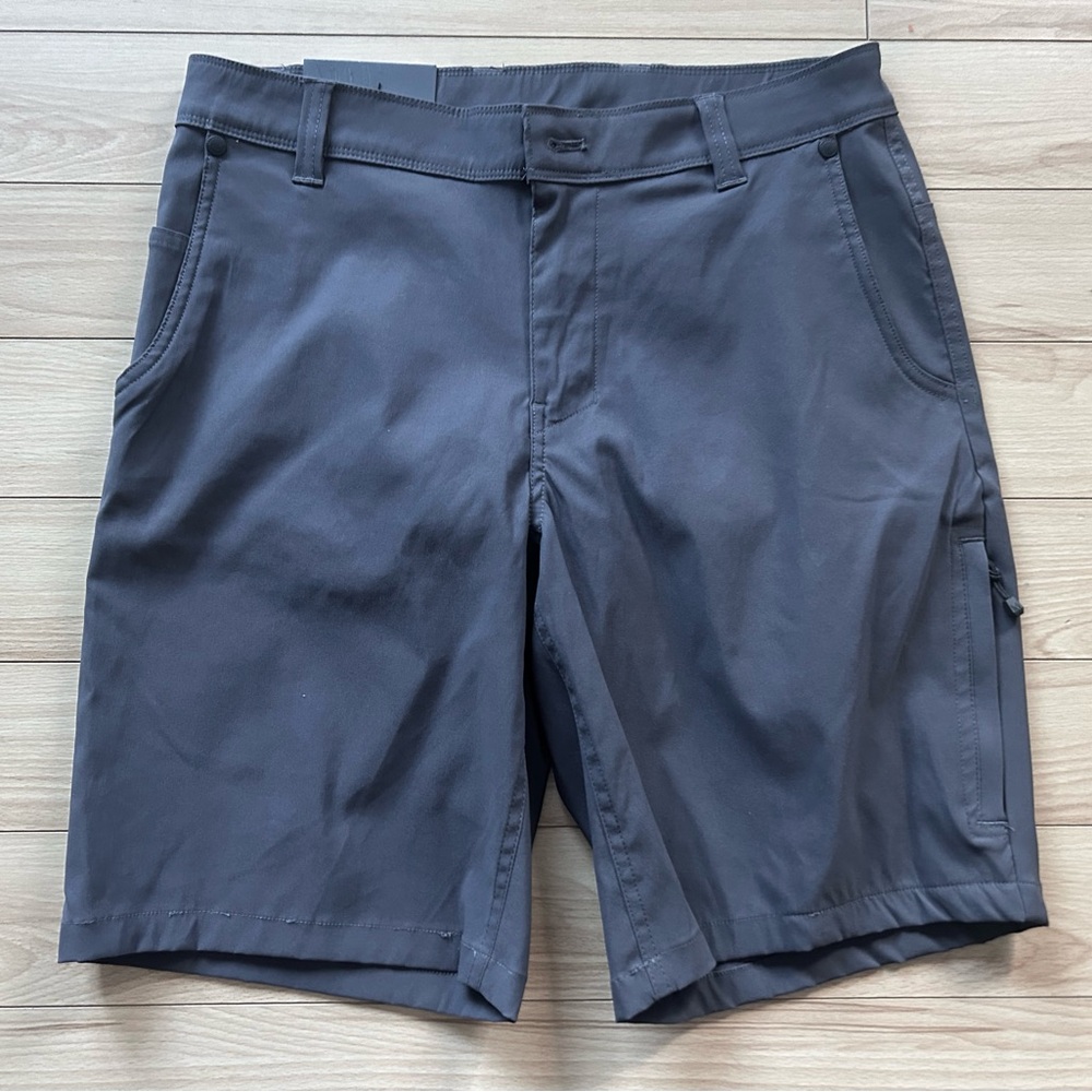 MERRELL men’s grey outdoor shorts NEW!